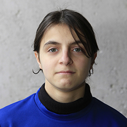 05LiziGorj